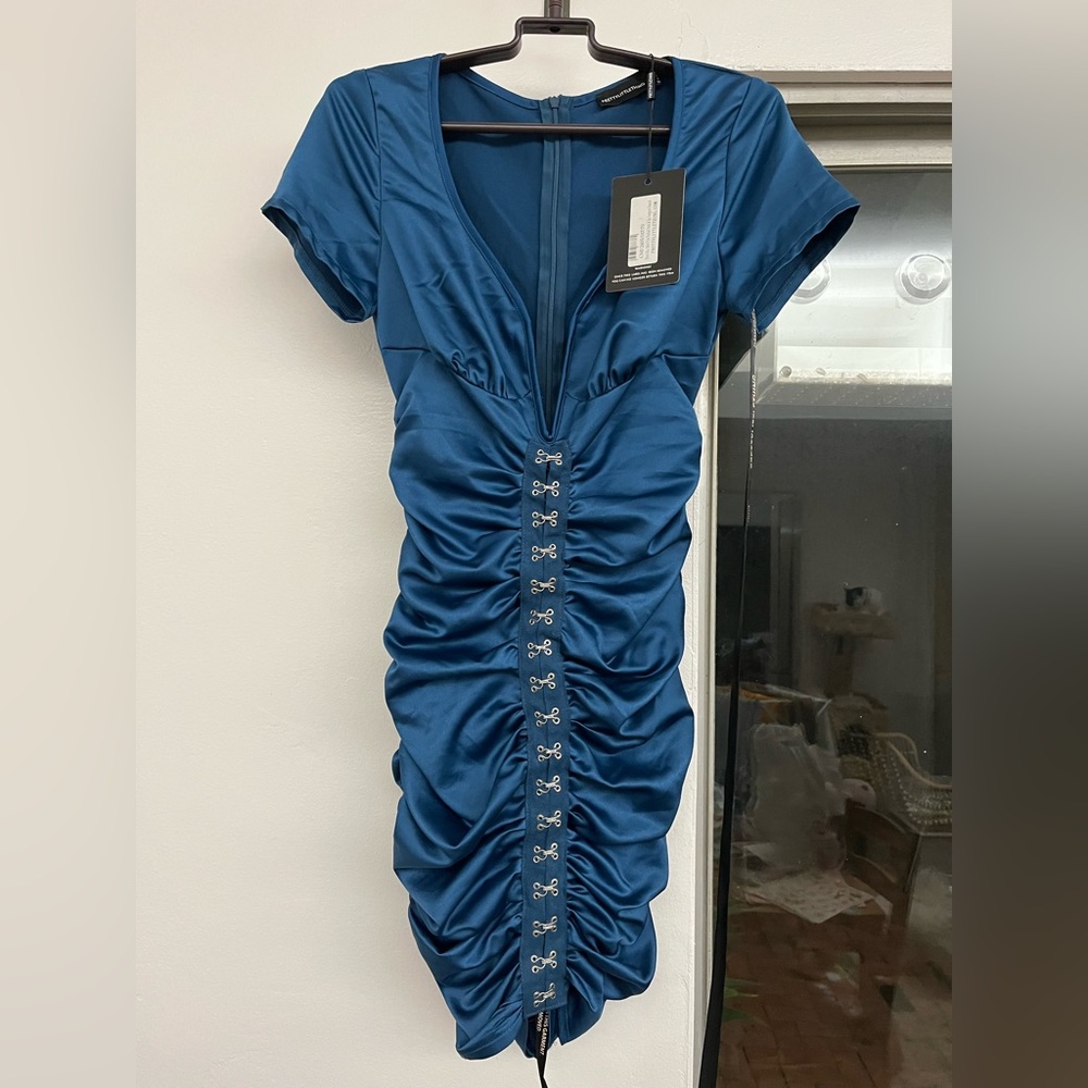 NWT Pretty Little Thing Petrol Blue Satin V Bar Ruched Hook & Eye
Bodycon Dress